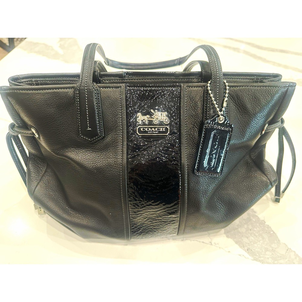 Coach Madison Sophia Black Pebbled Leather Satchel Patent Trim Crossbody Bag EUC